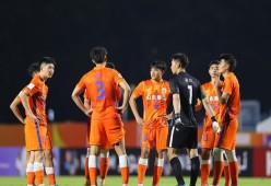 金年会官方网站-集结日亚冠传出新动向，萨克拉门托国王官宣签约，管理层表态：质疑声仍在，控场能力受关注